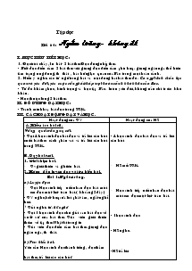 Giáo án môn Tiếng Việt 4 - Tuần 32 - Tập đọc - Tiết 64: Ngắm trăng - Không đề